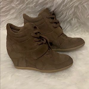 Ash wedge Bowie 38M brown/tan